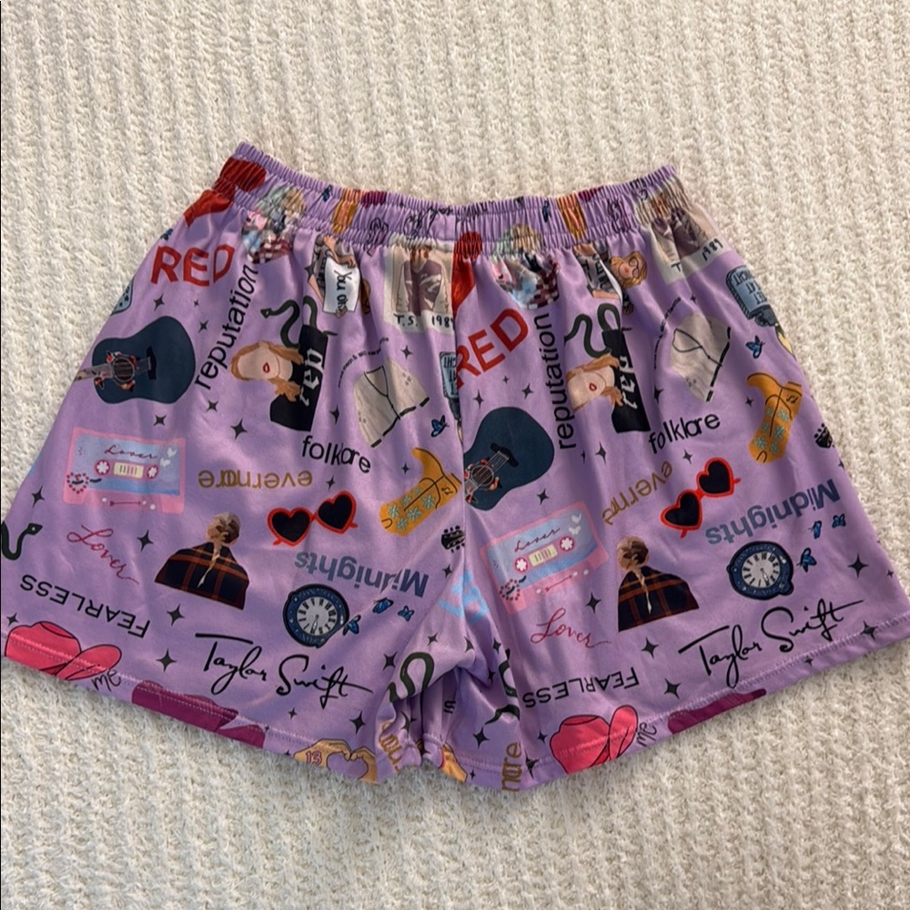 Purple Graphic Print Shorts